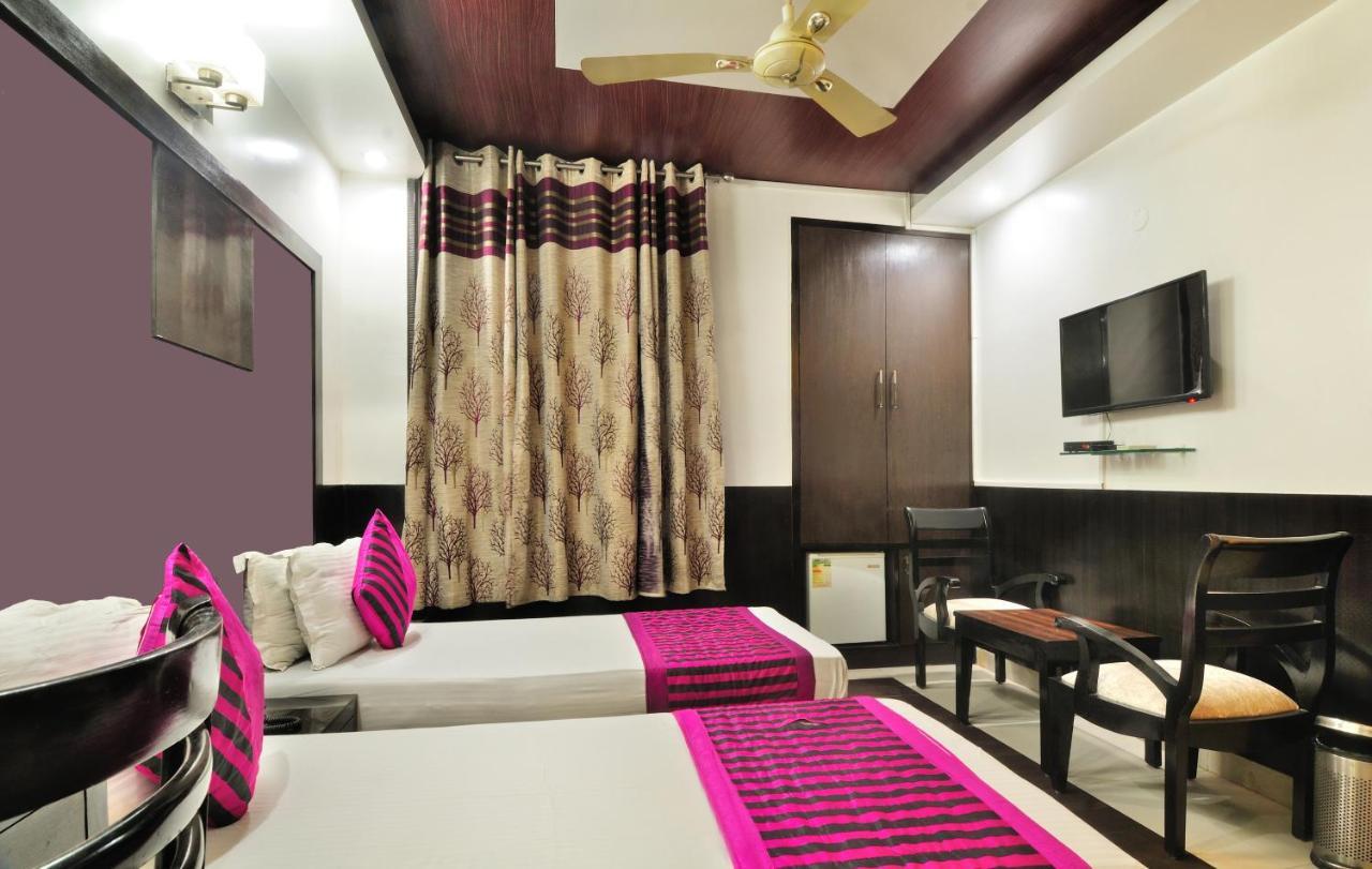 The Bonlon Inn-Near Blk Hospital Delhi  Extérieur photo